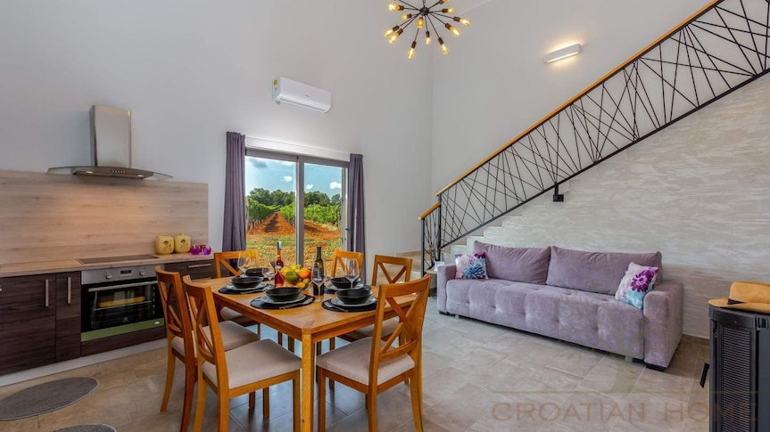 Villa mit Pool und viel Privatsphare - keine Nachbarrn