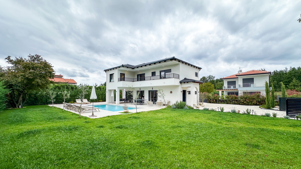 MODERNE NEUE VILLA MIT SALZWASSER POOL UND KOMPLETT AUSGESTATTET UND M&Ouml;BLIERT ZUM VERKAUF