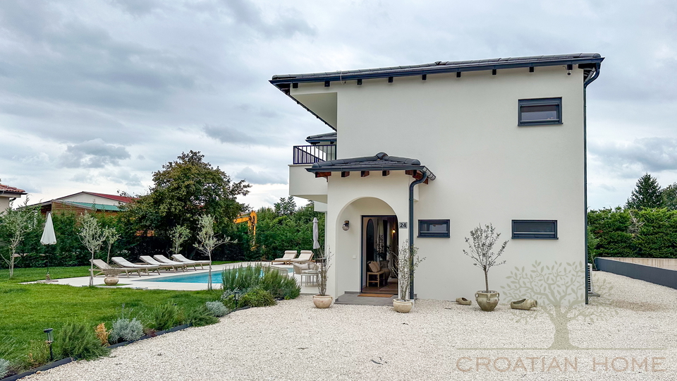 MODERNE NEUE VILLA MIT SALZWASSER POOL UND KOMPLETT AUSGESTATTET UND M&Ouml;BLIERT ZUM VERKAUF