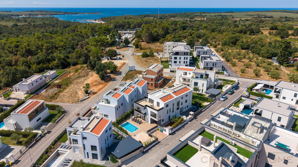 Moderne Villa nur ca&period; 500 m vom Meer &ndash; durchdachtes Konzept mit hervorragendem Vermietungspotenzial