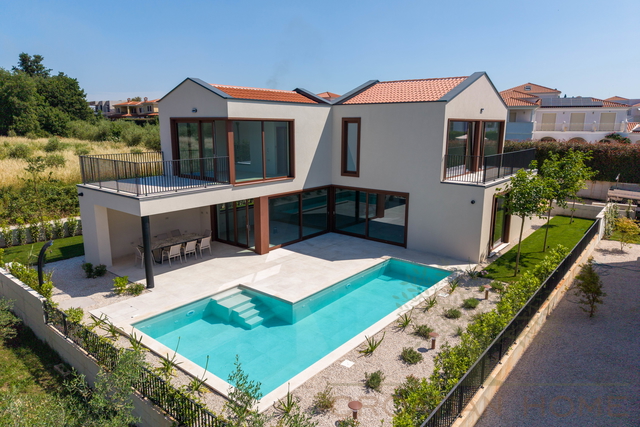 House, 190 m2, For Sale, Poreč