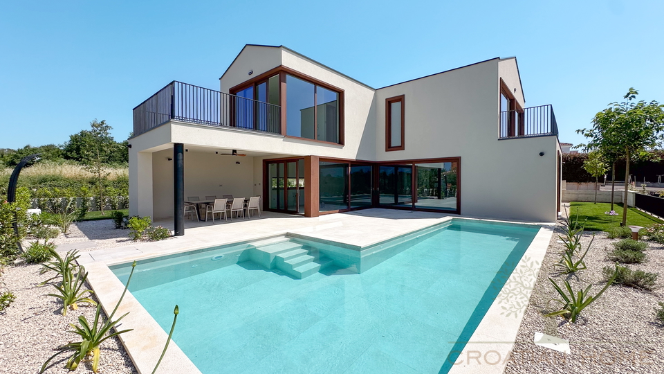 House&comma; 190 m2&comma; For Sale&comma; Pore&ccaron;