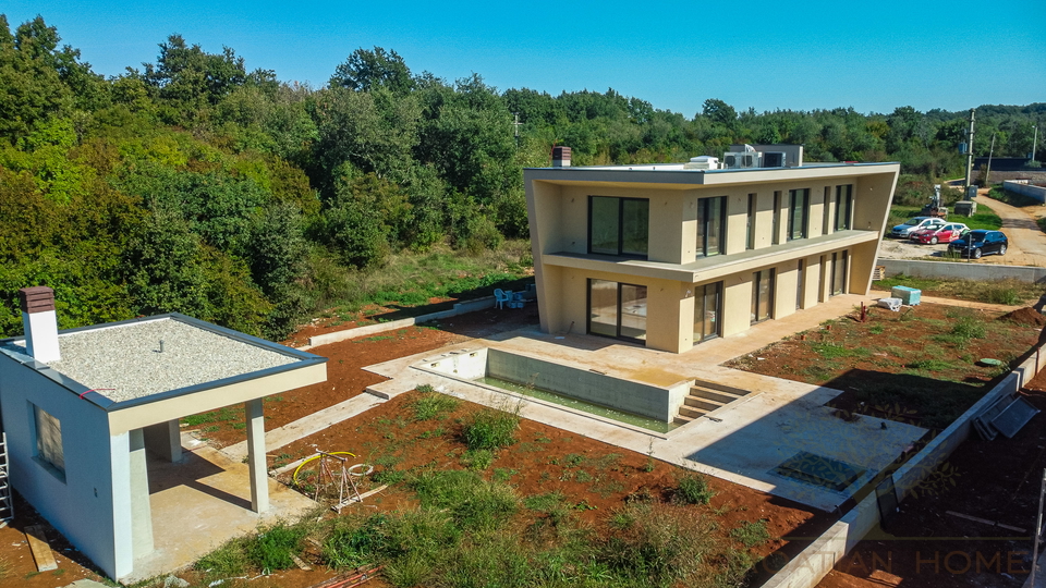 EXCLUSIVE MODERN VILLA NEAR PORE&Ccaron; -PRIVACY&comma; DESIGN AND POTENTIAL