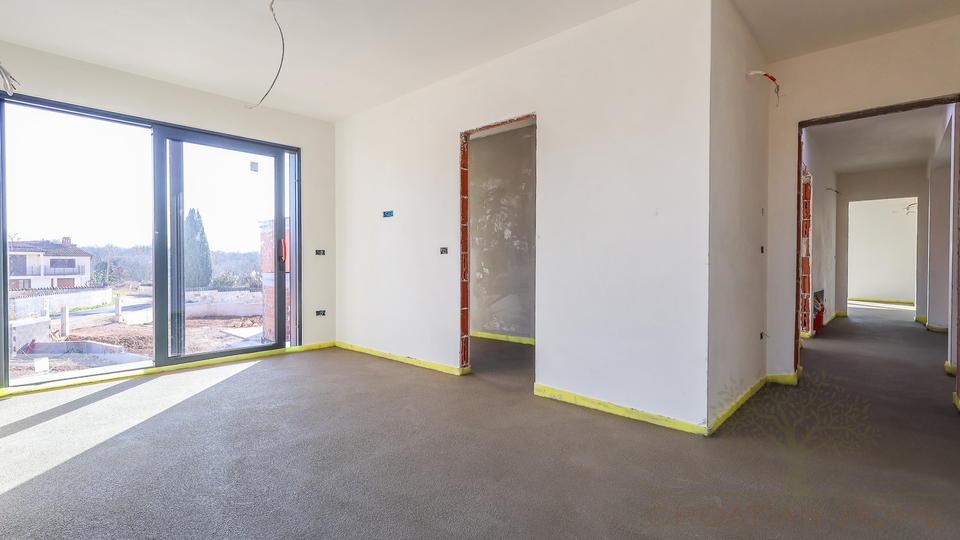 EXCLUSIVE MODERNE VILLA IN RUHIGER LAGE BEI PORE&Ccaron;