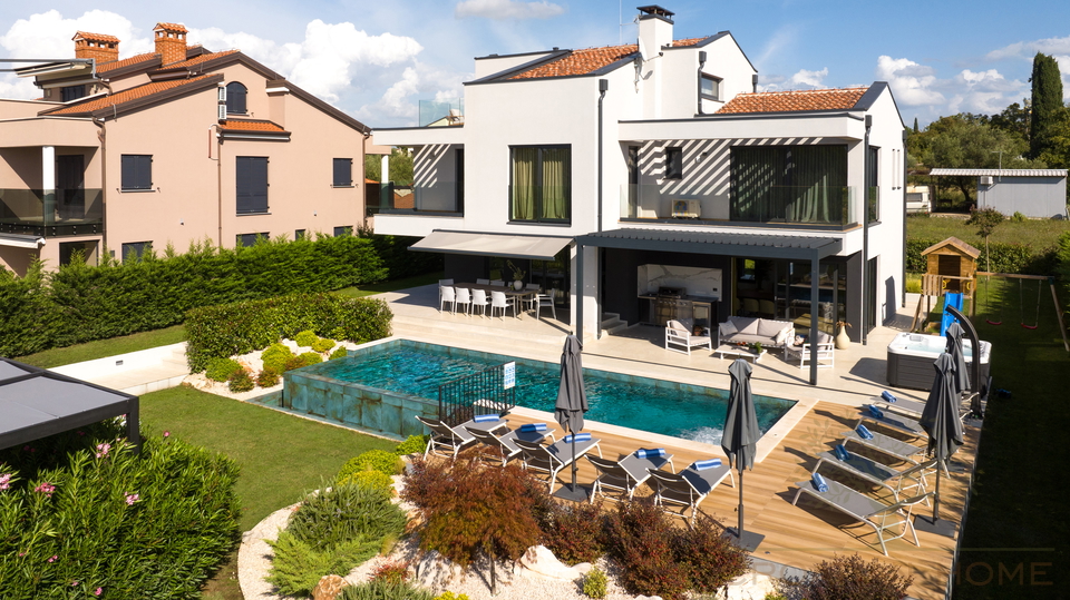 Luxus Villa i Porec mit 40 m2 Pool&comma; Jacuzzi und Meerblick