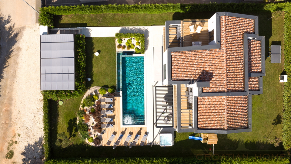 Luxus Villa i Porec mit 40 m2 Pool&comma; Jacuzzi und Meerblick