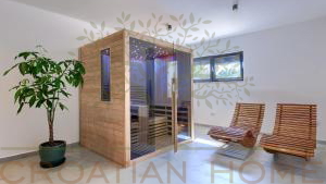 MODERNE VILLA MIT BEHEIZTEM POOL UND PRIVATEM WELNESS UND GYM IN POREC