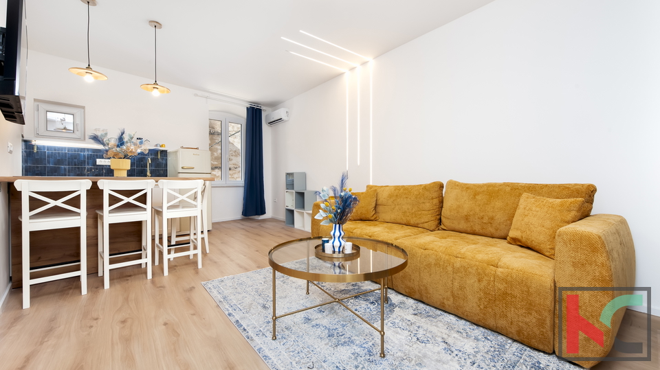 ROVINJ&comma; &Scaron;ARMANTAN  STAN 37 m2 &num;PRODAJA