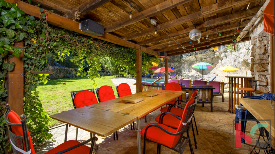 Hiša, 199 m2, Prodaja, Medulin - Vintijan