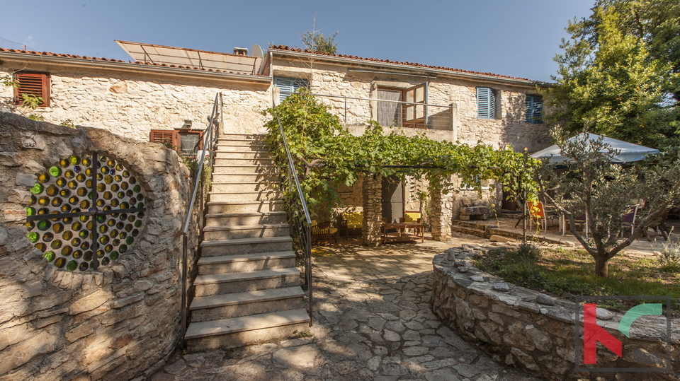 Hiša, 199 m2, Prodaja, Medulin - Vintijan