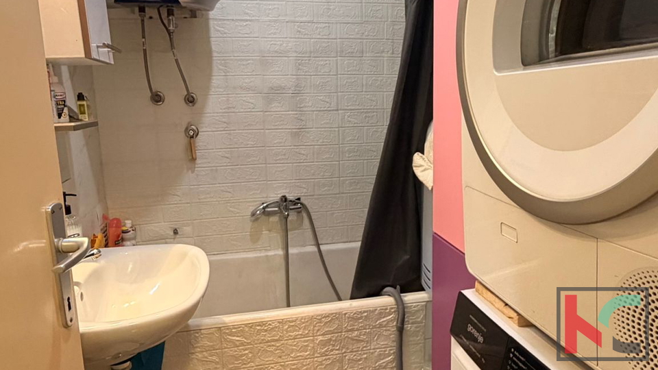 PULA&comma; VIDIKOVAC&comma; LIJEPI OBITELJSKI STAN 2SS&plus;DB &num;PRODAJA