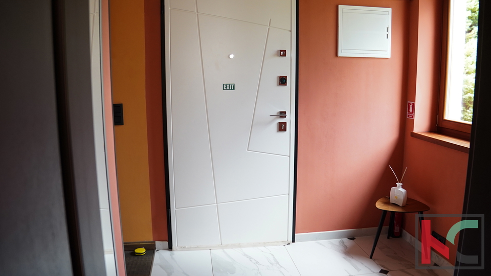 Apartment, 92 m2, For Sale, Rovinj