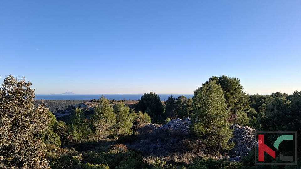 ZEMLJI&Scaron;&Ccaron;E 4985 m2 S POGLEDOM NA MORJE &num;PRODAJA