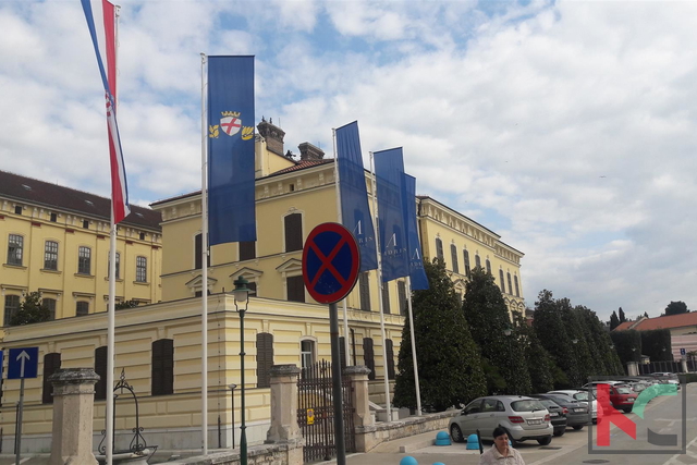 Rovigno, centro di ristorazione 150m2 centro