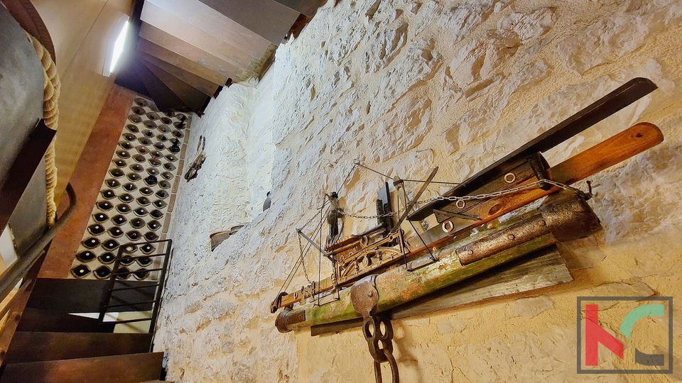 ISTRA&comma; FUNTANA&comma; KU&Cacute;A