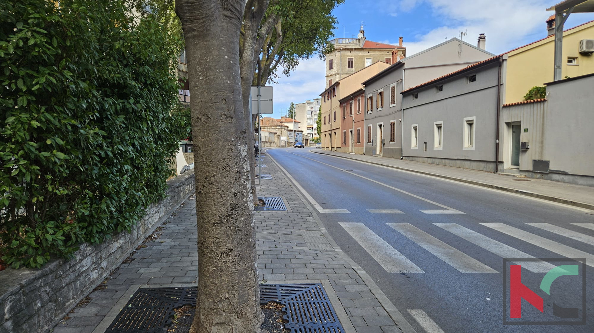 POSLOVNI PROSTOR S VELIKIM POTENCIJALOM, PULA, TRŠĆANSKA ULICA, 55 m²,  #EKSKLUZIVNO POSREDOVANJE