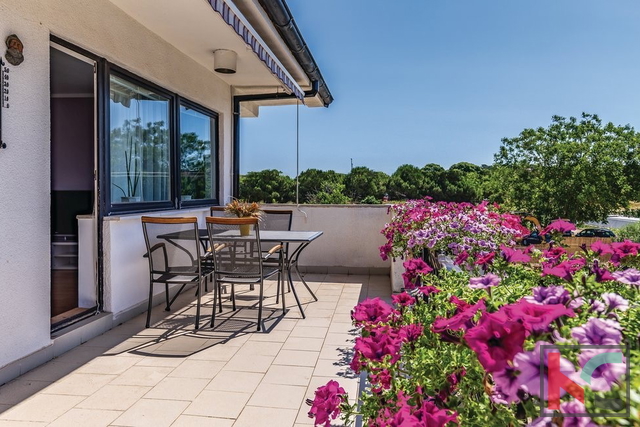 PULA, KAŠTANJER, KUĆA SA DVA STANA #PRODAJA