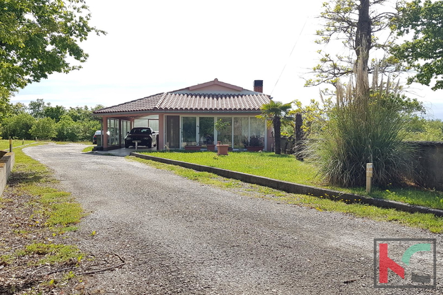 Istria - Marčana house on a quiet location with 26.288 m2 garden