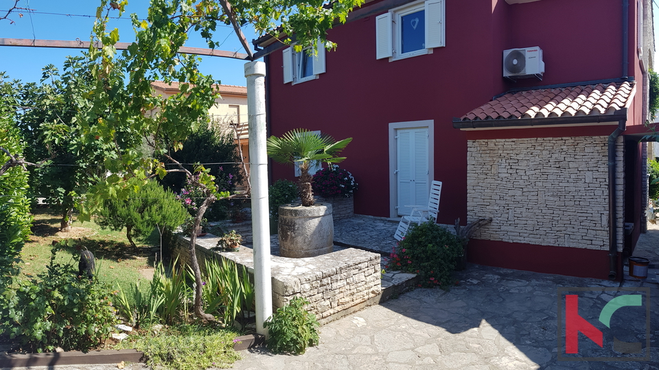 Istria, casa Medulin 240m2 su giardino 556m2