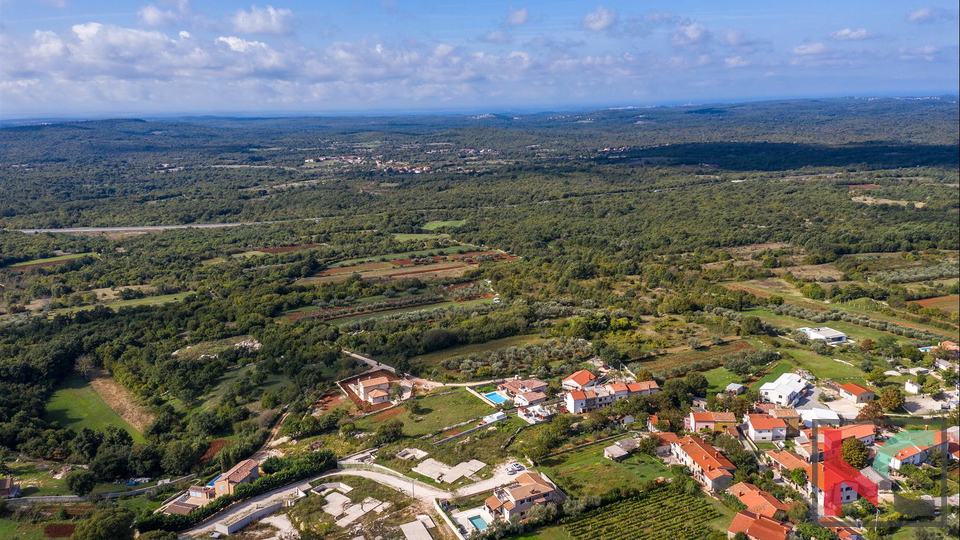 Istra, Smoljanci, prekrasna sagrađena Villa sa dodatnim kompleksom započetih gradnji na 4861m2