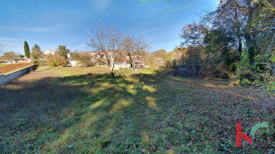 Istria - Svetvincenat - Peresija, building land 1068m2