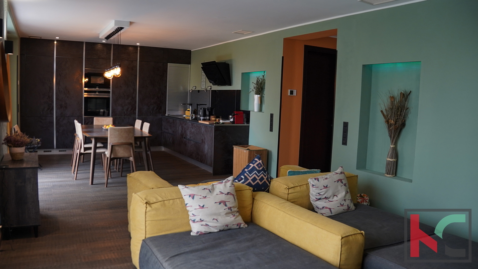 Apartment, 92 m2, For Sale, Rovinj