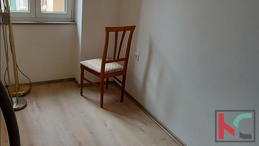 Pula, Zentrum, Fußgängerzone Wohnung im ersten Stock 103m2