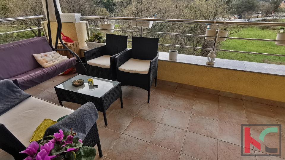 Pula, Šijana, attractive four bedroom apartment 98.49 m2 in a quiet location