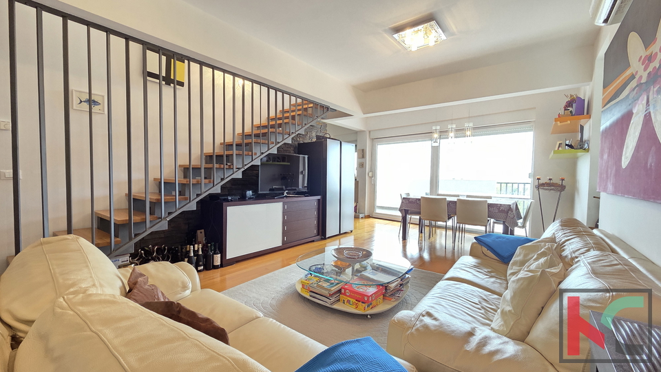 ISTRA&comma;PEROJ&comma;DVOETA&Zcaron;AN STAN S POGLEDOM NA MORE&comma;&num;PRODAJA