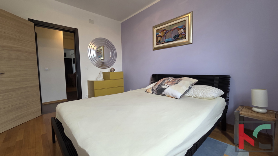 ISTRA&comma;PEROJ&comma;DVOETA&Zcaron;AN STAN S POGLEDOM NA MORE&comma;&num;PRODAJA