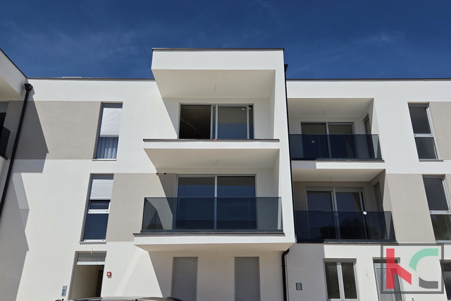 ISTRA, LIŽNJAN, DVOSOBAN STAN 72 M², POGLED MORE, #PRODAJA