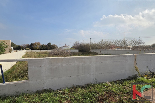 PULA, LOBORIKA - ZEMLJIŠTE S PROJEKTOM I DOZVOLOM ZA GRADNJU DUPLEX KUĆE, #PRODAJA