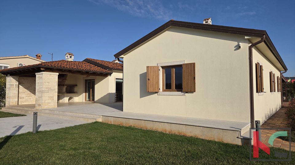 VILA S POGLEDOM NA BRIJUNE I VELIKOM OKU&Cacute;NICOM&comma; &num;PRODAJA