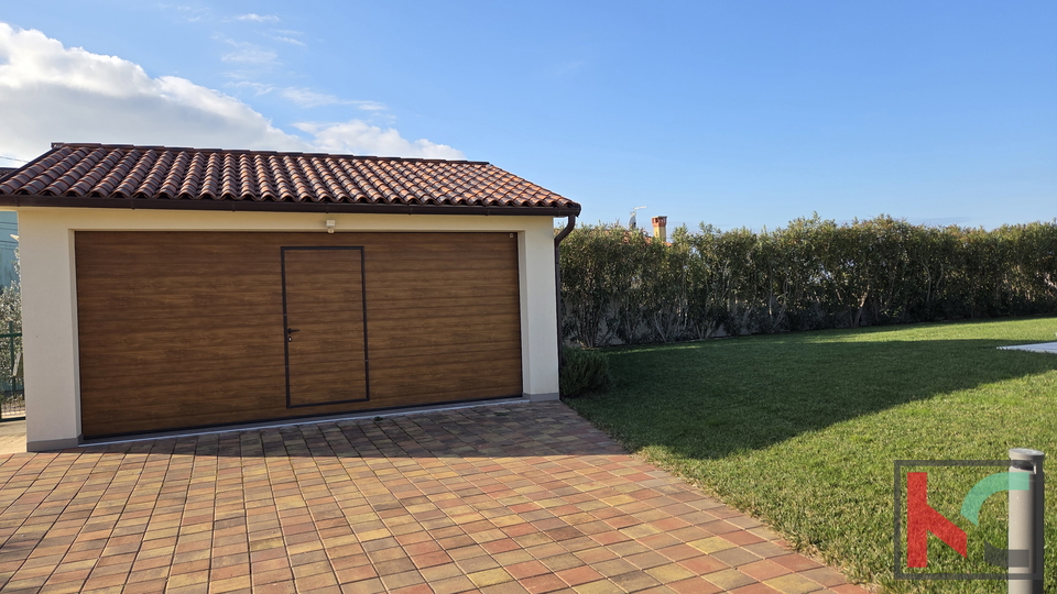 VILA S POGLEDOM NA BRIJUNE I VELIKOM OKU&Cacute;NICOM&comma; &num;PRODAJA