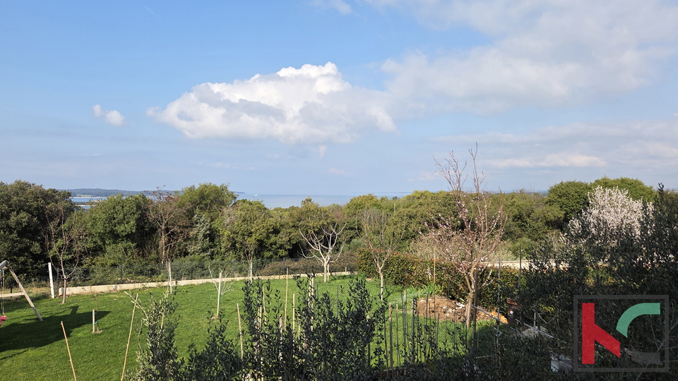 ISTRA&comma; &Scaron;TINJAN - KOMFORAN STAN S POGLEDOM NA MORE&comma; &num;PRODAJA