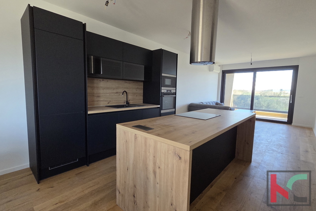 Wohnung, 120 m2, Verkauf, Pula