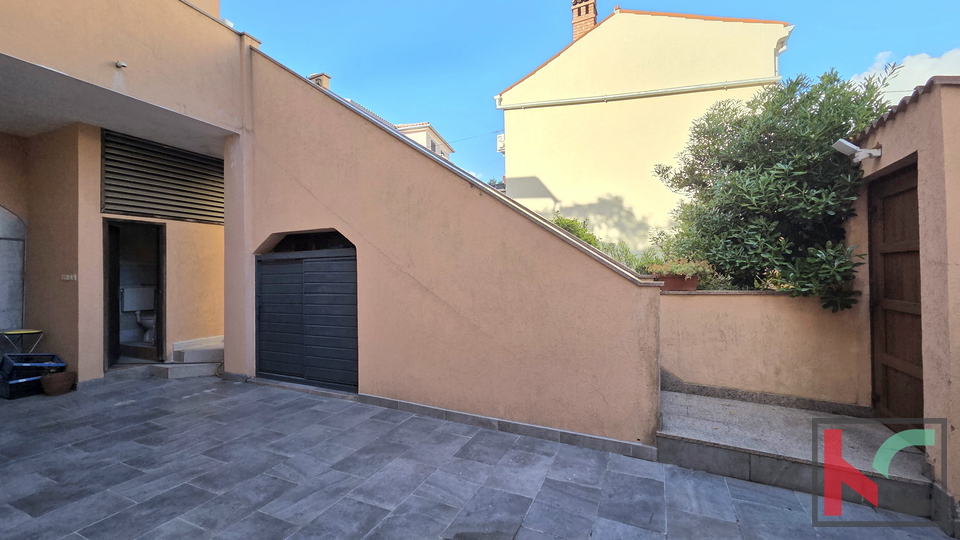 Apartment&comma; 180 m2&comma; For Sale&comma; Vodnjan