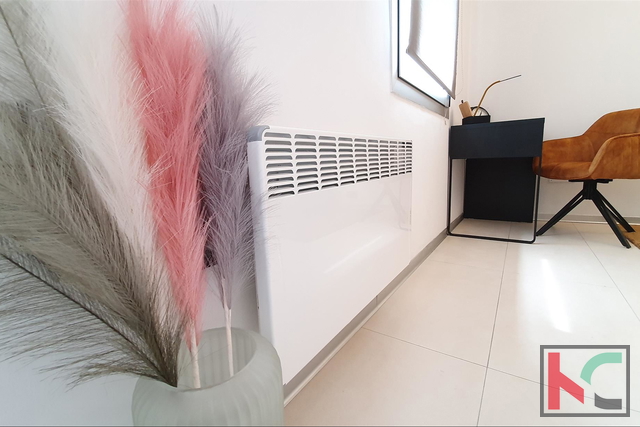 DUGOROČNI NAJAM, PULA CENTAR GARSONJERA KANDLEROVA ULICA