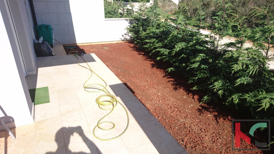Istra -  Banjole, Volme, family house in a new building / quiet location