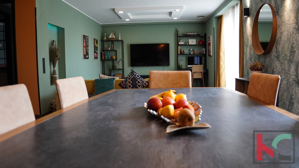 Apartment, 92 m2, For Sale, Rovinj