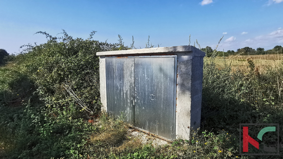 Loborika, građevinsko zemljište 500m2 idealno za obiteljsku kuću