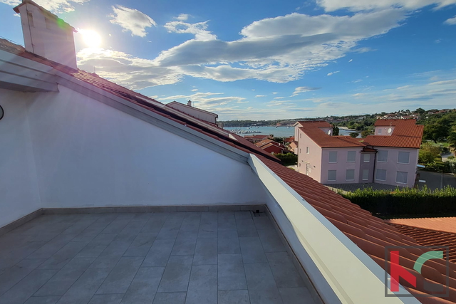 Istria, Premantura - Volme, four bedroom apartment 115.45 m2 with pool