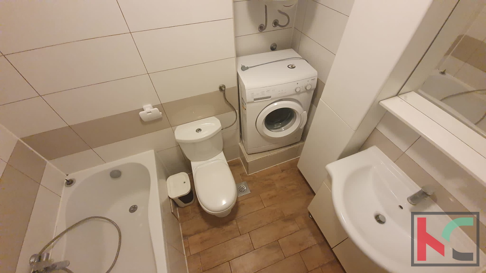 Pula, centar, garsonijera 37,44 m2 iznimno funkcionalnog rasporeda
