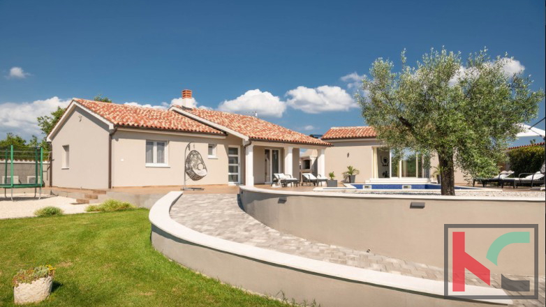 Istria, Prodol, exclusive family house with auxiliary building and swimming pool