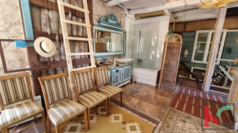 Krnica, Marcana, renovated rustic stone house 136m2