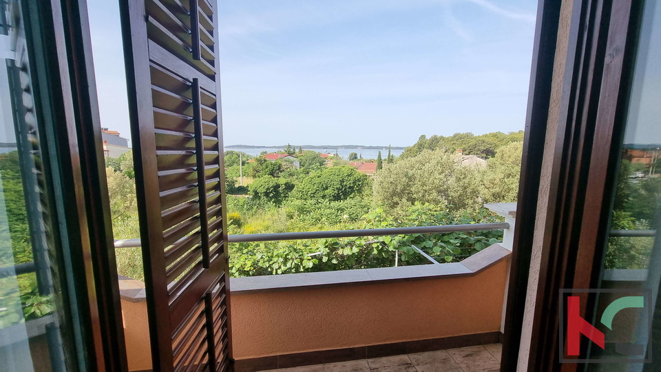 Istria, Fasana, casa con 5 appartamenti e vista mare