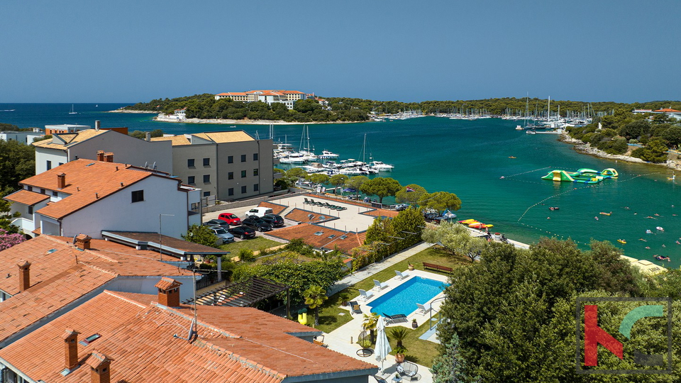 Istra, Pula, Pješčana Uvala, kuća sa bazenom na ekskluzivnoj lokaciji, pored mora i plaže