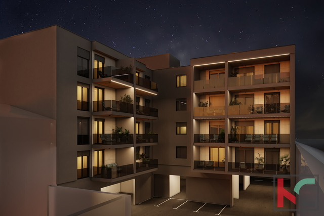 Istria, Pula, center, apartment 130.31m2 with three bedrooms and loggia, new building