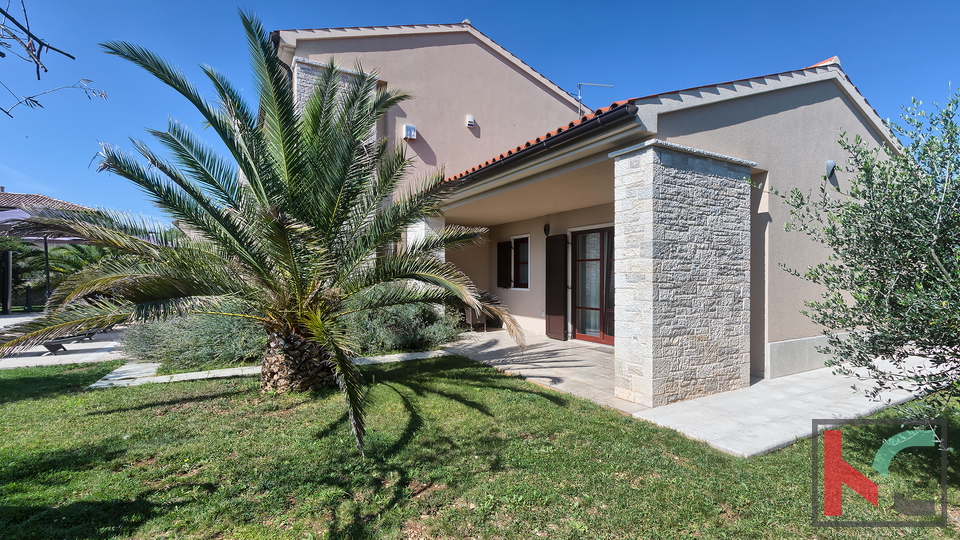 Haus&comma; 400 m2&comma; Verkauf&comma; Svetvin&ccaron;enat - Jur&scaron;i&cacute;i