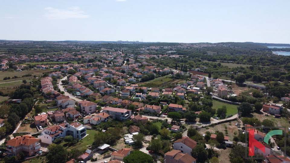 Istra - Fažana, atraktivno gradbeno zemljišče nedaleč od morja in plaž